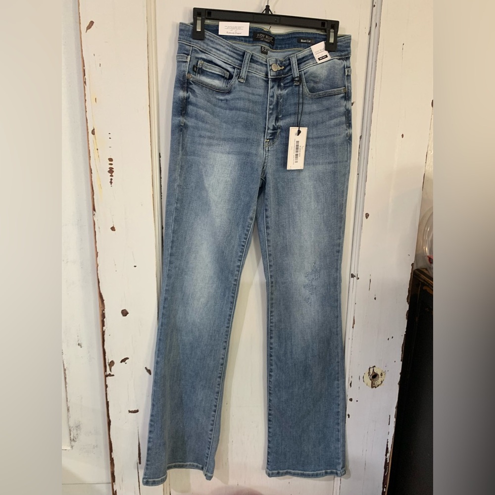 Judy Blue NWT 5/27 Light Blue Mid Rise Bootcut Jeans-Strut Your Stuff